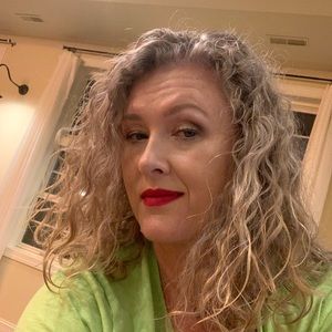 Meet your Posher, Tanya